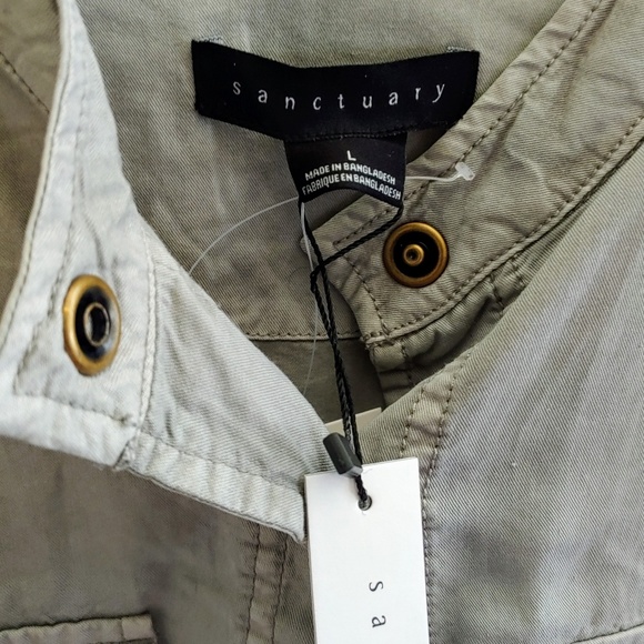 Sold. - Picture 1 of 7